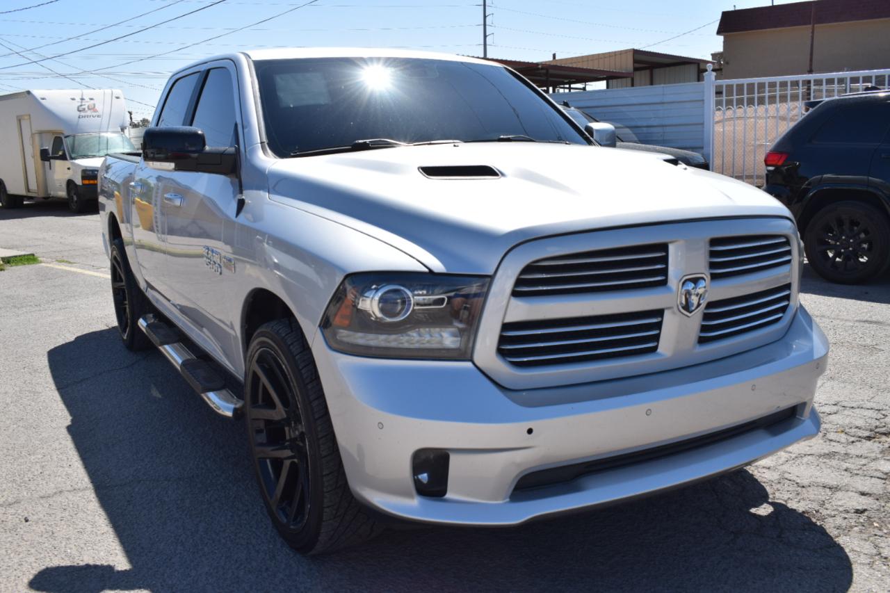 RAM 1500 Sport Crew Cab SWB 2WD 2017