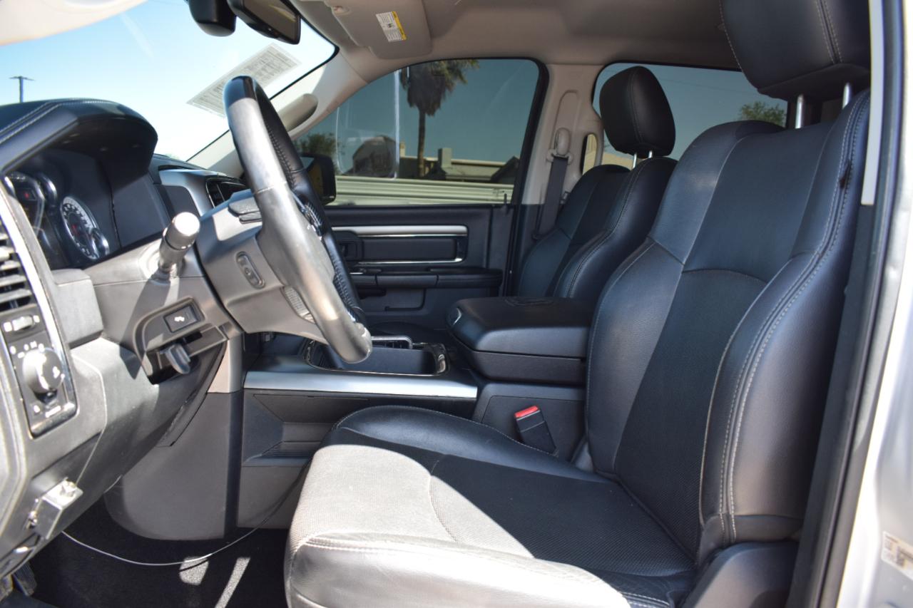RAM 1500 Sport Crew Cab SWB 2WD 2017