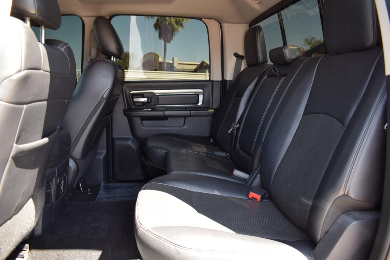 RAM 1500 Sport Crew Cab SWB 2WD 2017