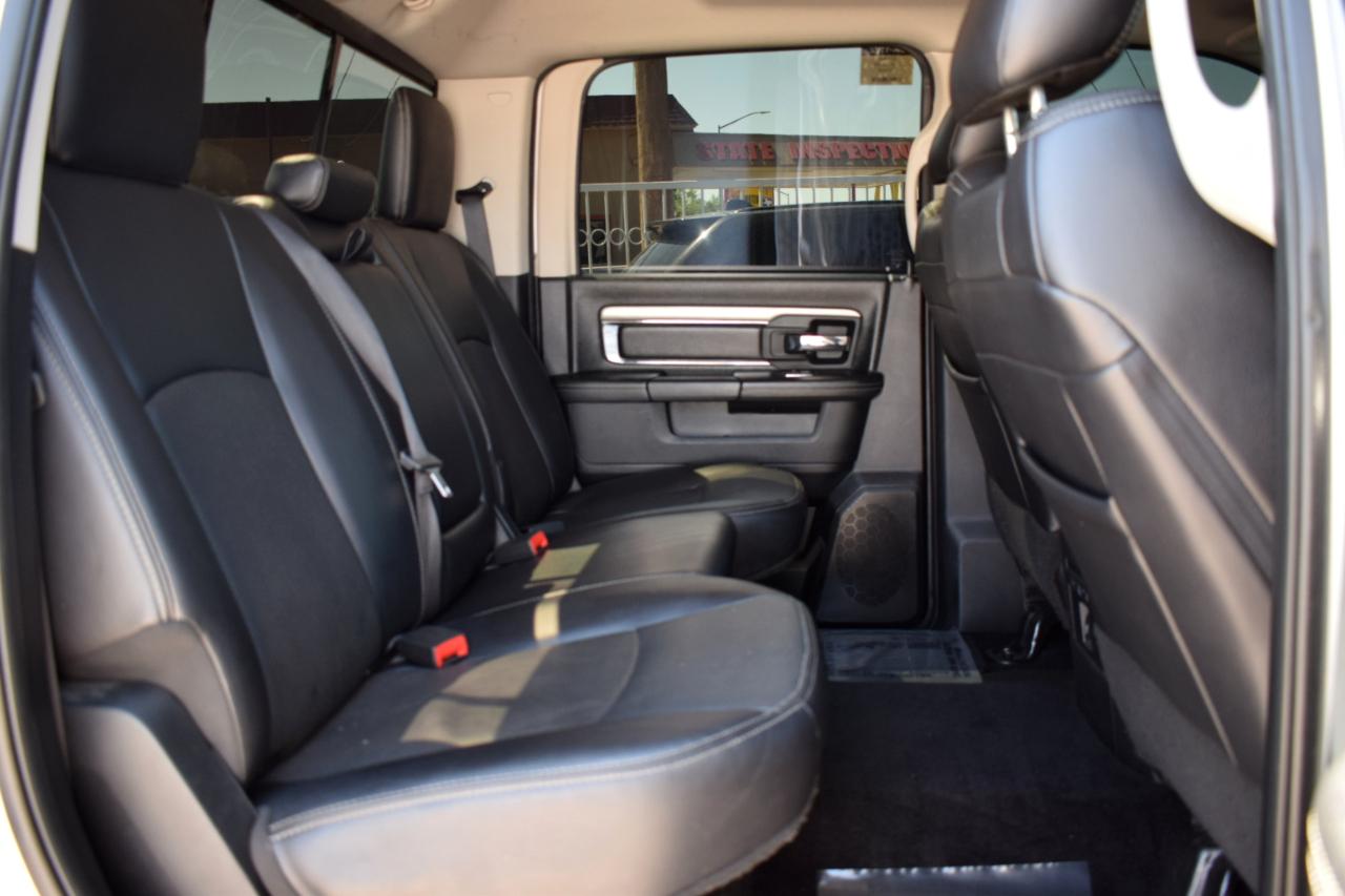 RAM 1500 Sport Crew Cab SWB 2WD 2017