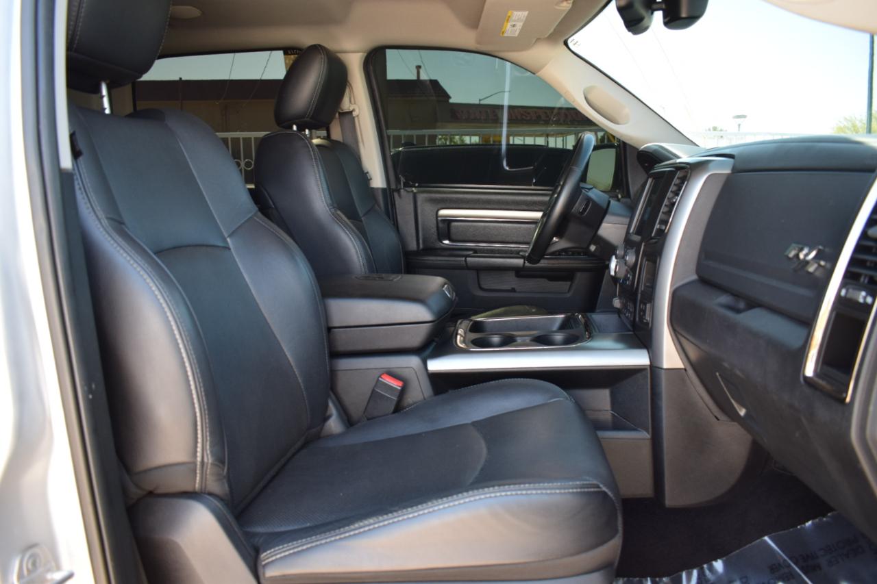RAM 1500 Sport Crew Cab SWB 2WD 2017