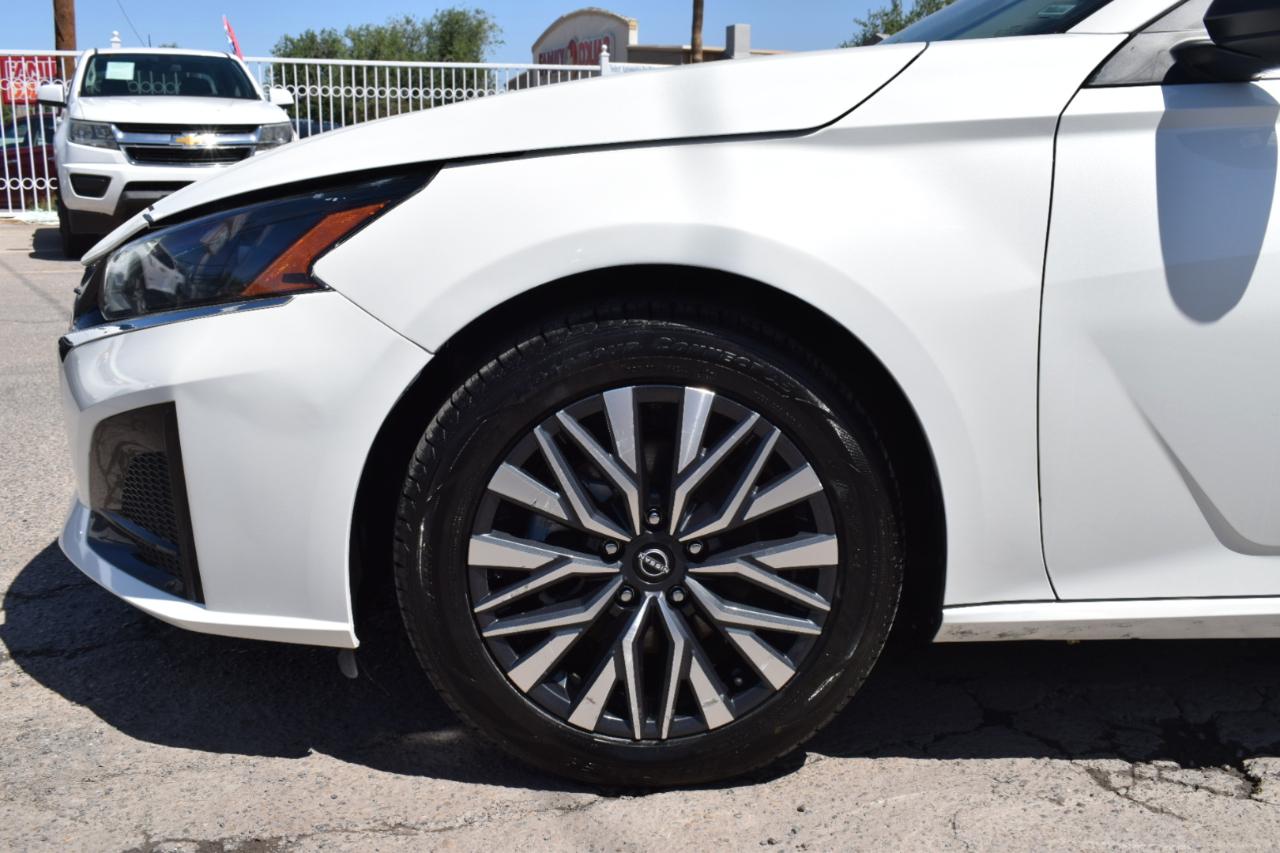 Nissan Altima 2.5 SV 2024