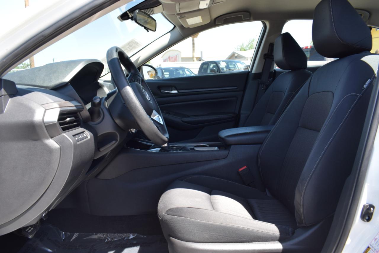 Nissan Altima 2.5 SV 2024