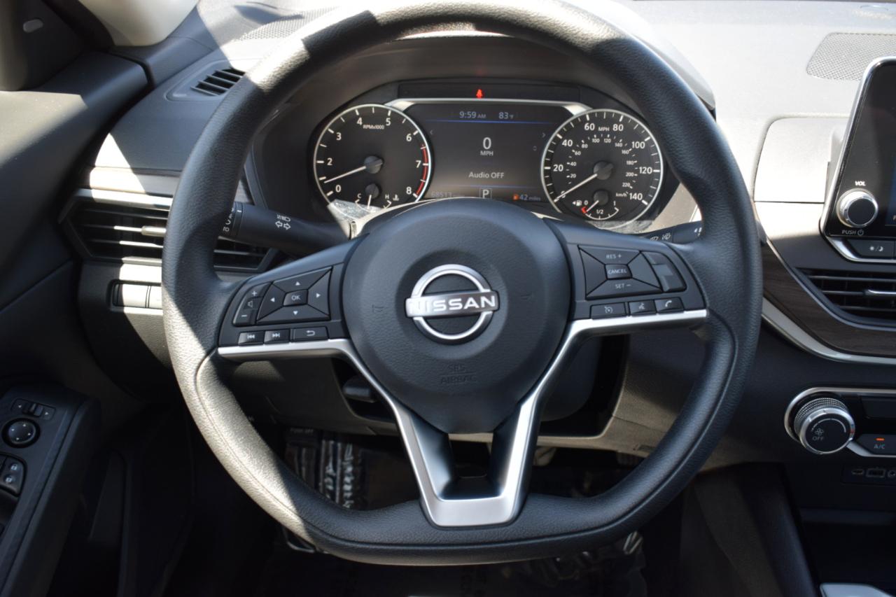 Nissan Altima 2.5 SV 2024