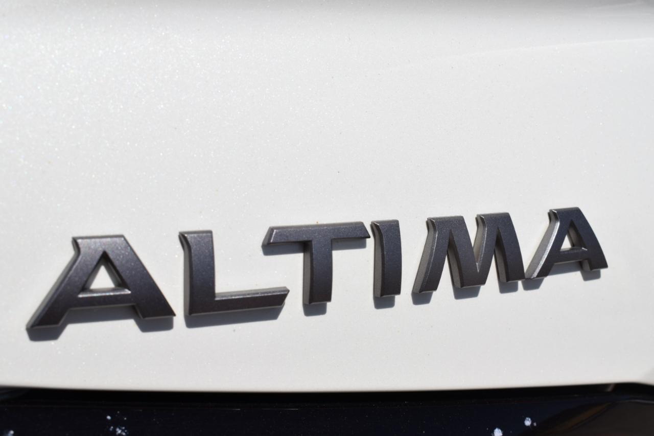 Nissan Altima 2.5 SV 2024