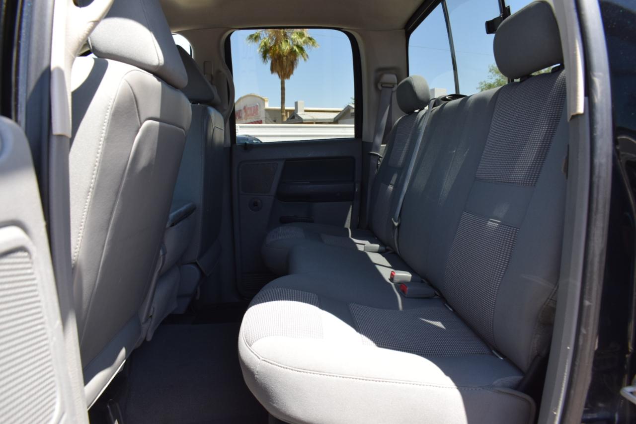 Dodge Ram 1500 SLT Quad Cab 2WD 2007