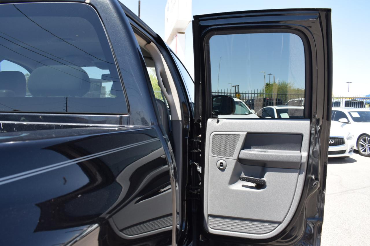 Dodge Ram 1500 SLT Quad Cab 2WD 2007