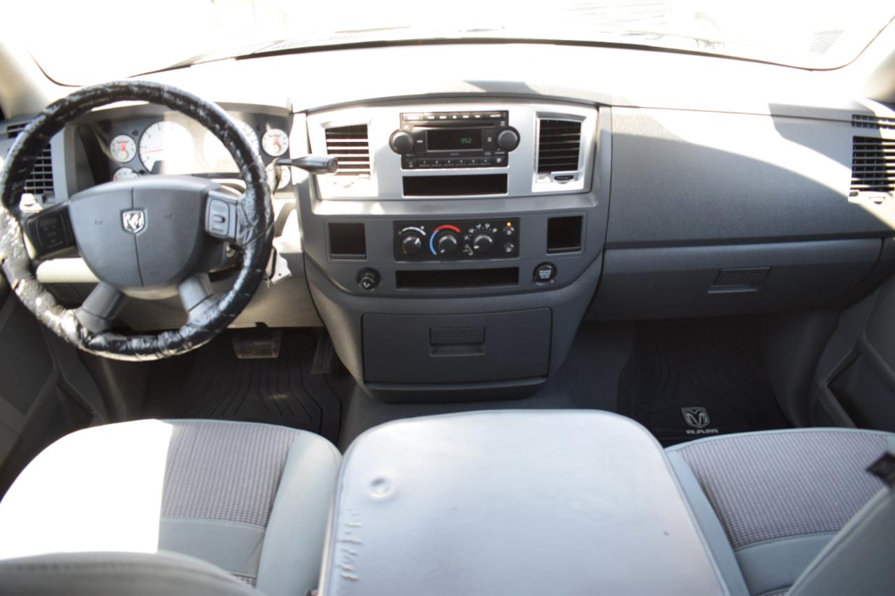 Dodge Ram 1500 SLT Quad Cab 2WD 2007