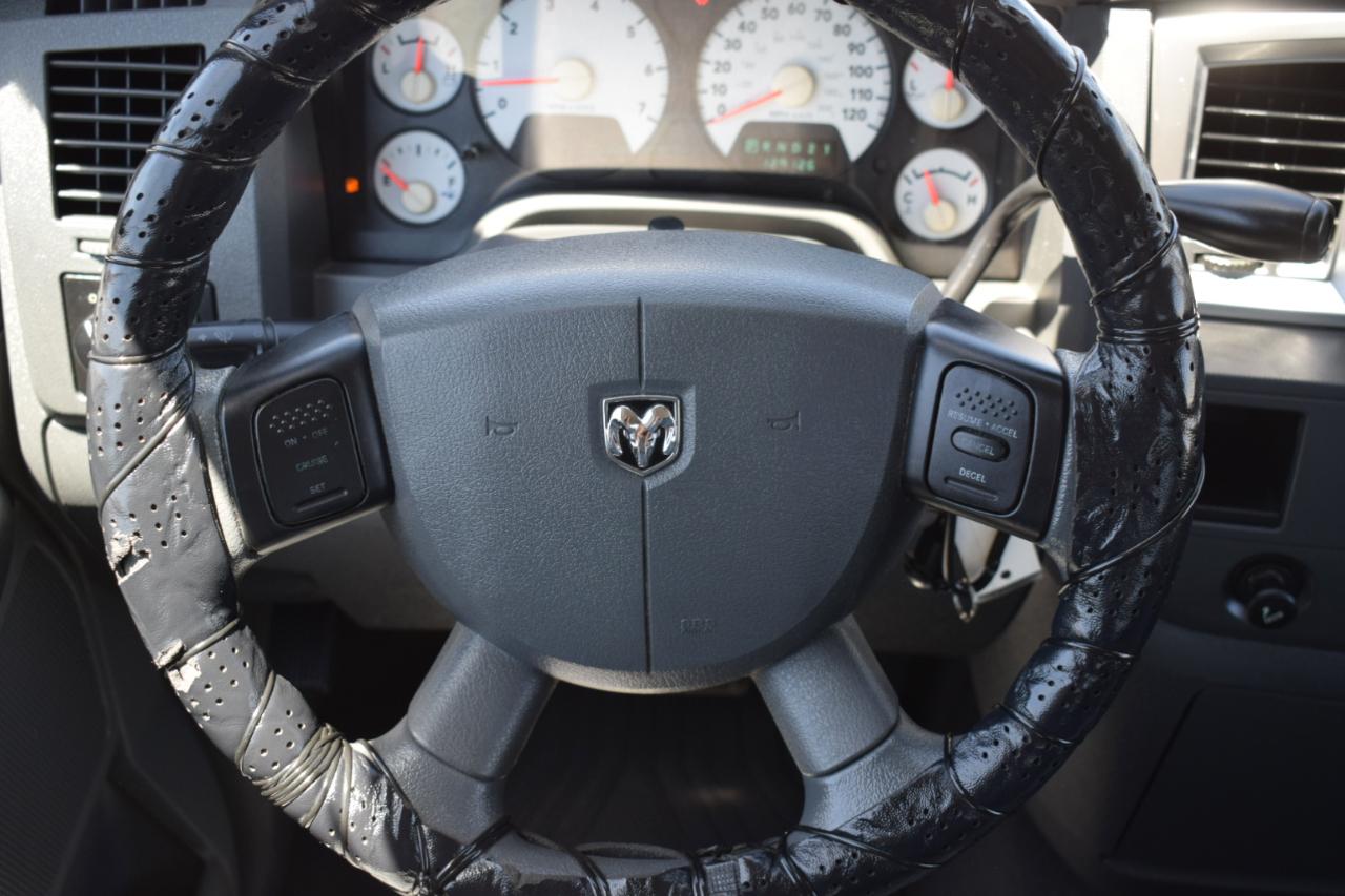 Dodge Ram 1500 SLT Quad Cab 2WD 2007