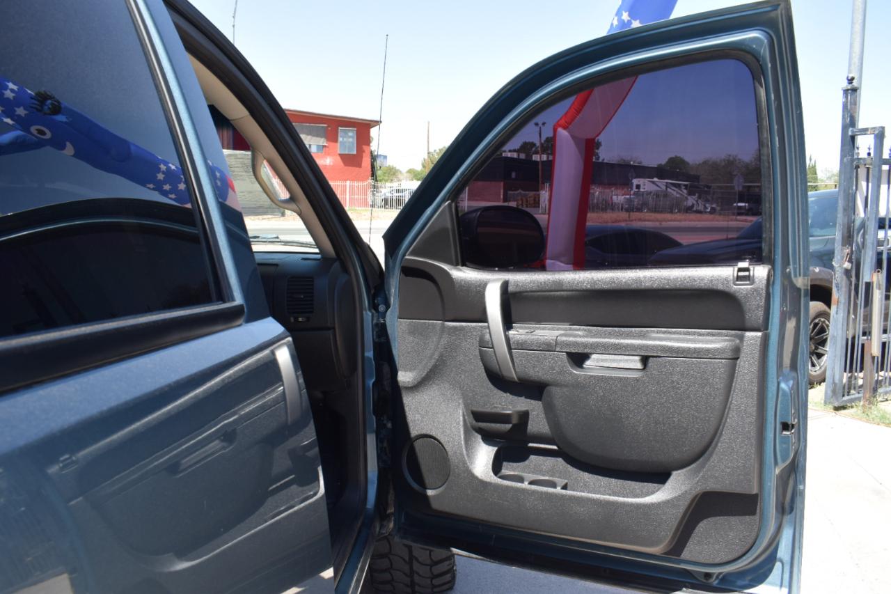 Chevrolet Silverado 1500 LT Crew Cab 4WD 2012