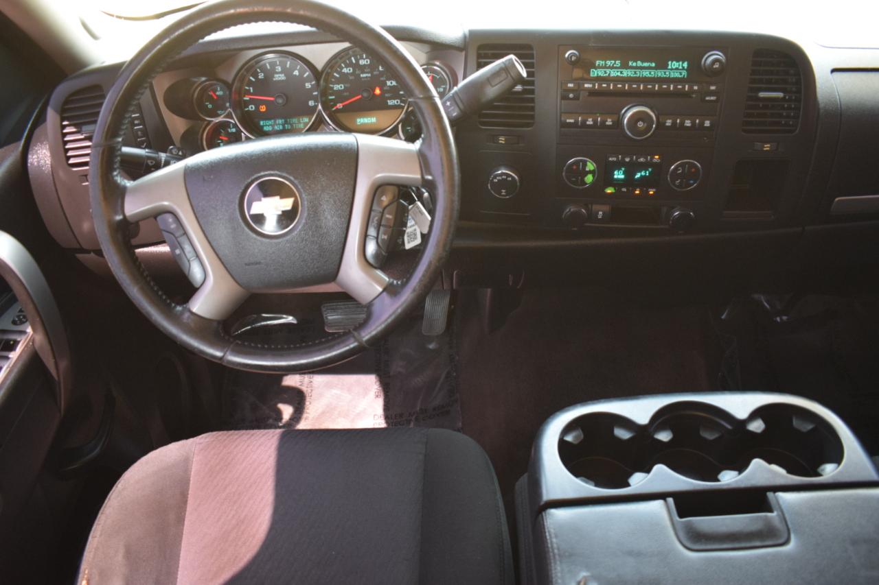 Chevrolet Silverado 1500 LT Crew Cab 4WD 2012