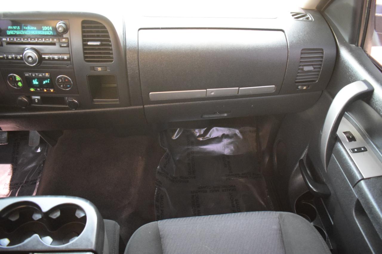 Chevrolet Silverado 1500 LT Crew Cab 4WD 2012