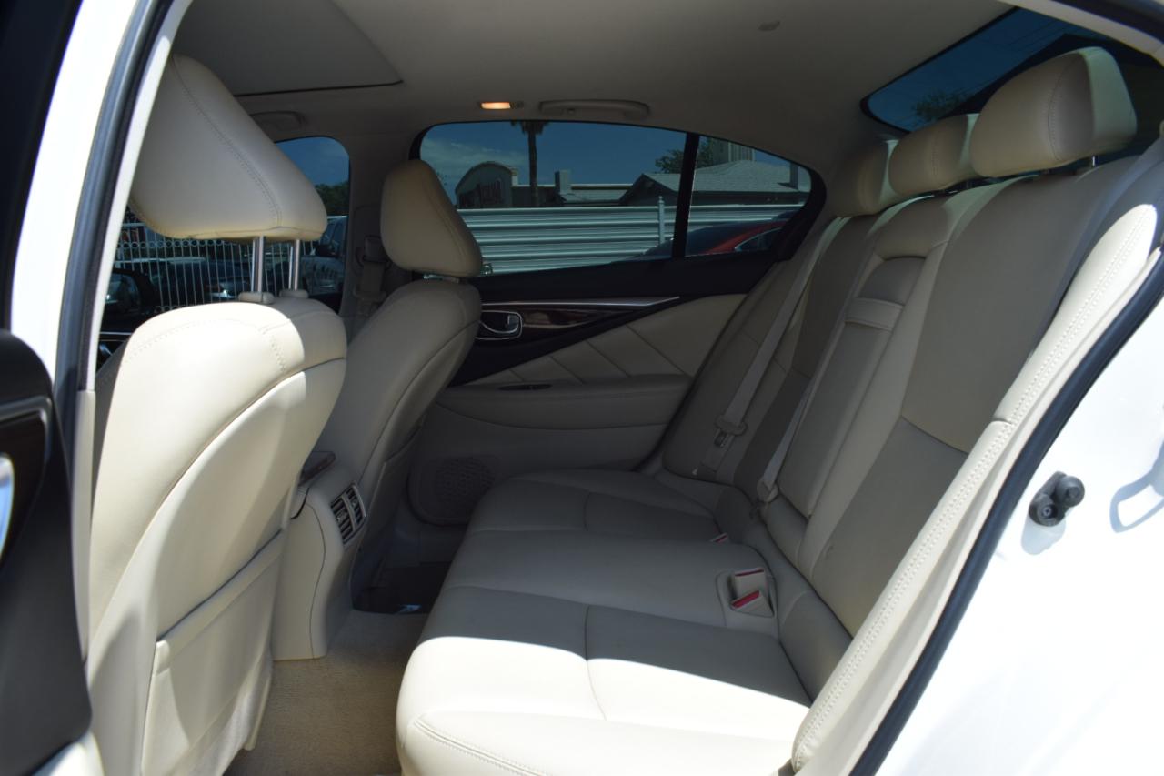 Infiniti Q50 3.0t LUXE 2019