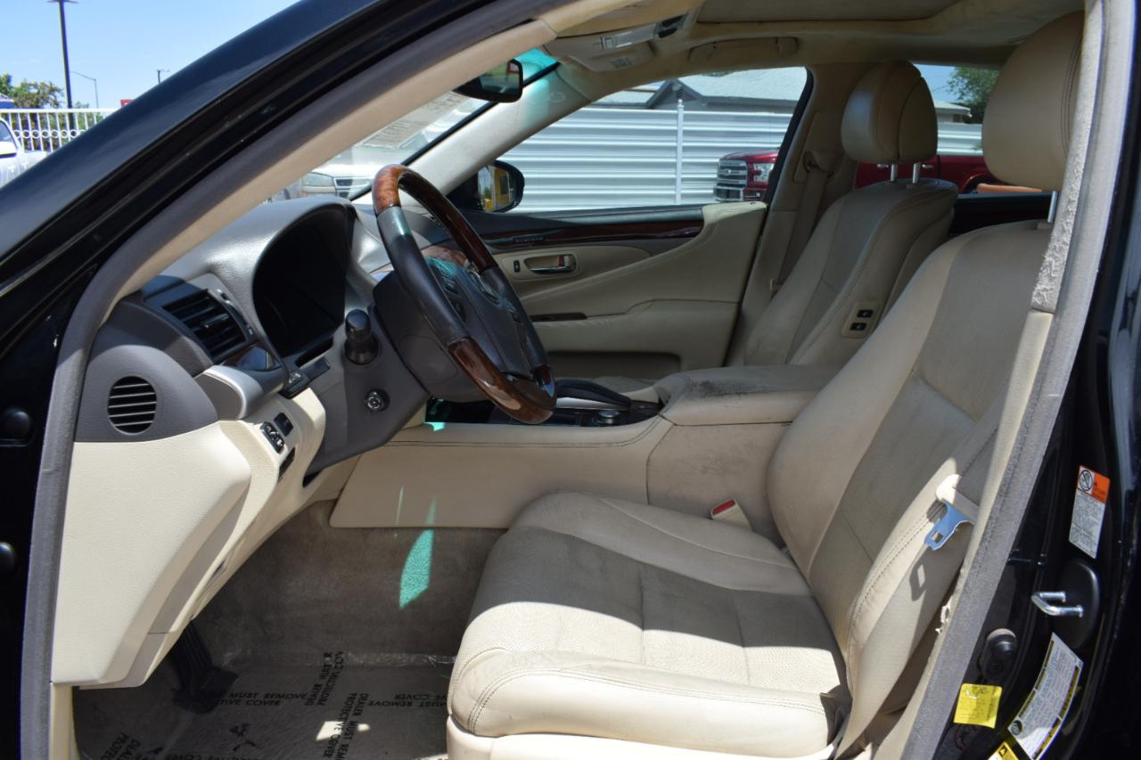 Lexus LS 460 Luxury Sedan 2015