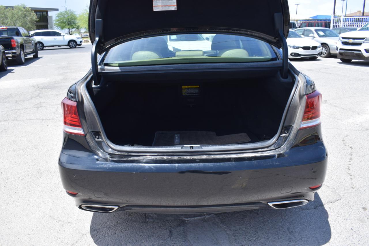 Lexus LS 460 Luxury Sedan 2015