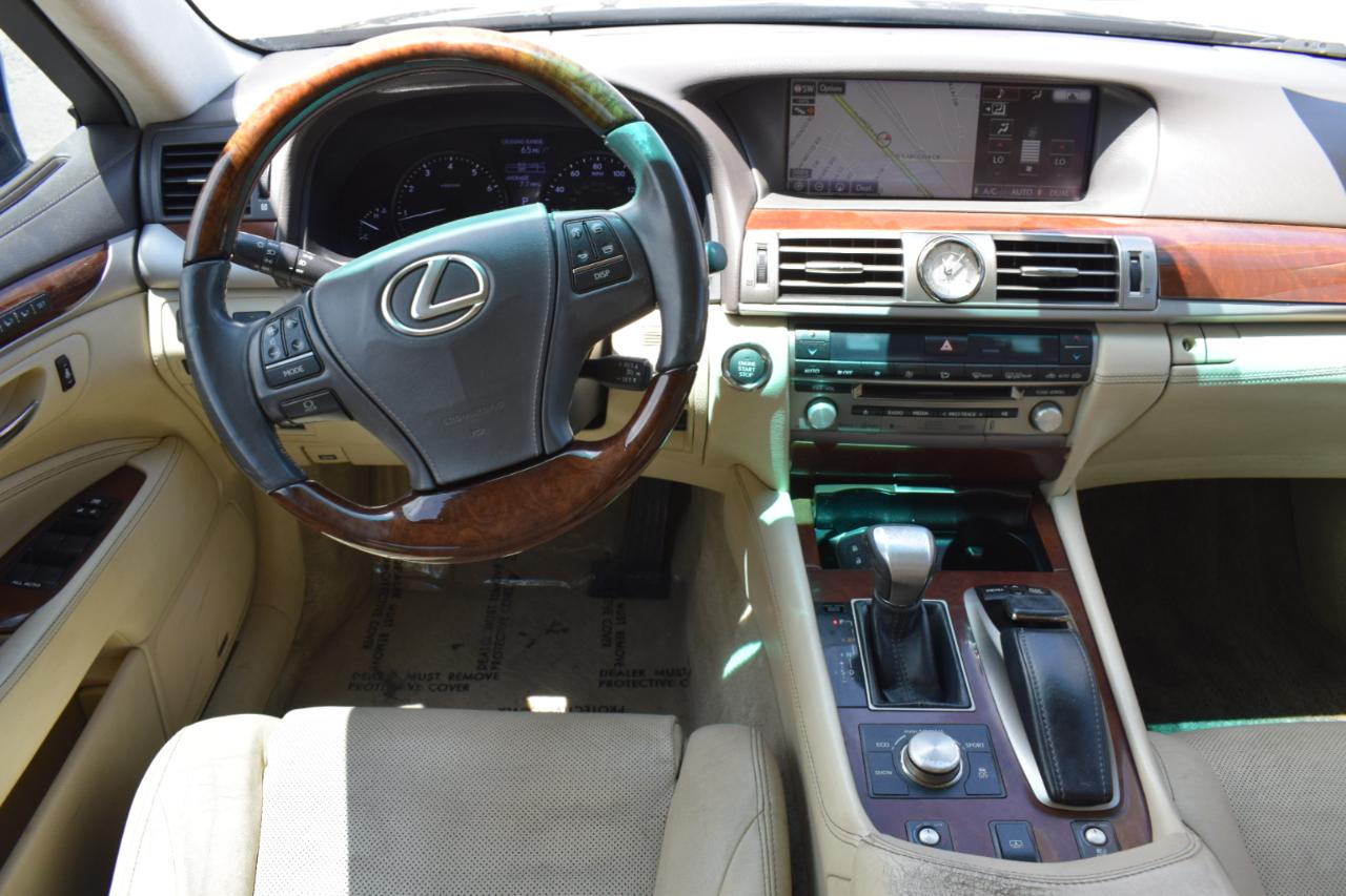 Lexus LS 460 Luxury Sedan 2015