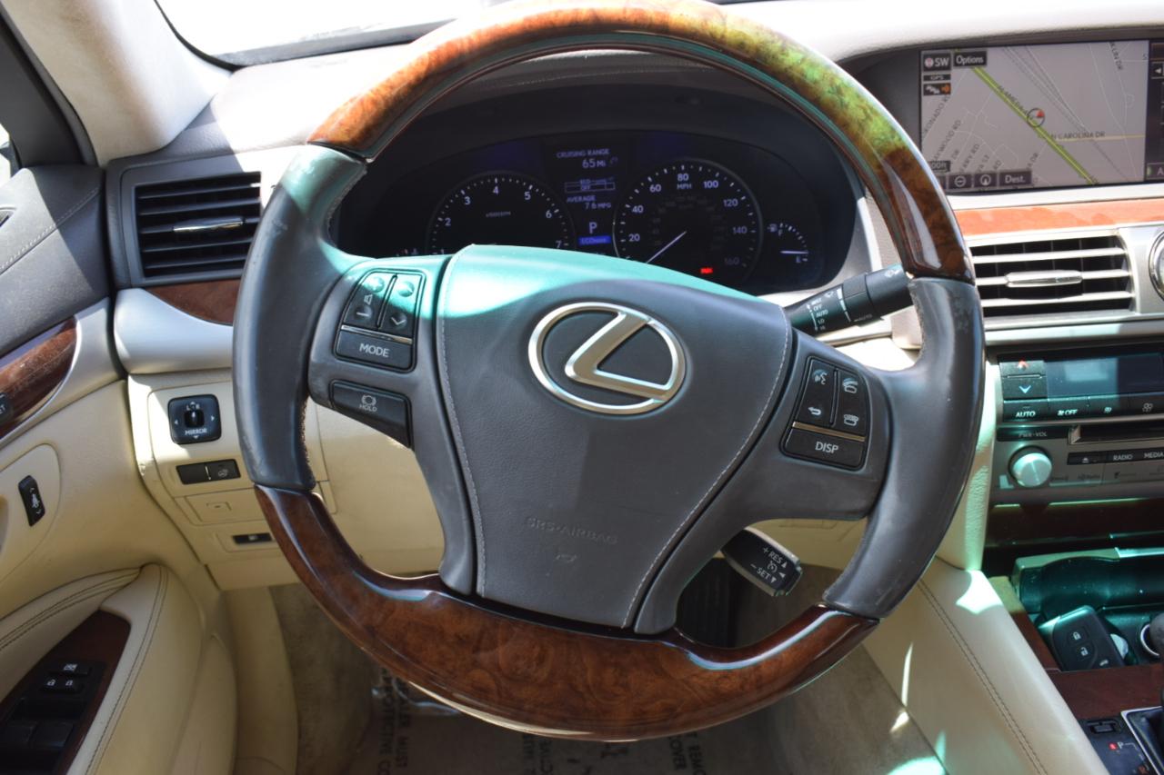 Lexus LS 460 Luxury Sedan 2015