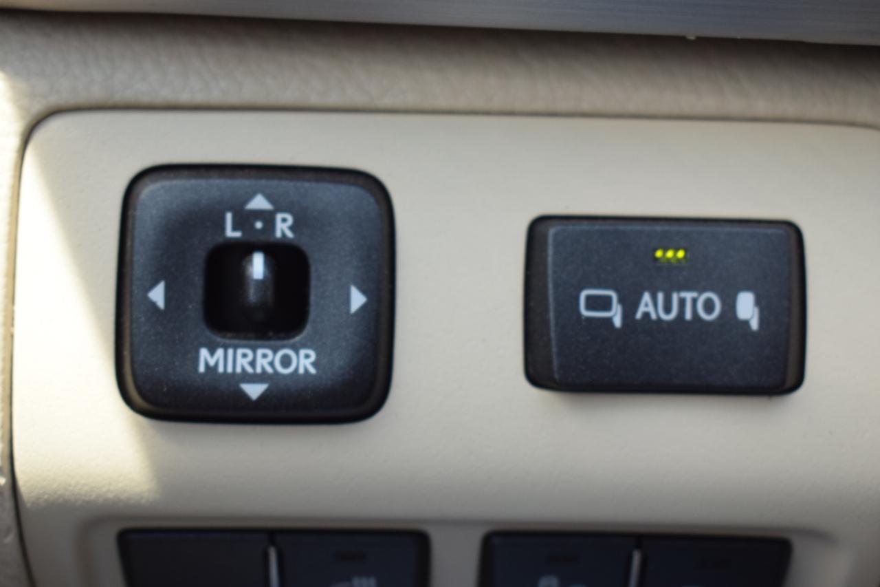 Lexus LS 460 Luxury Sedan 2015