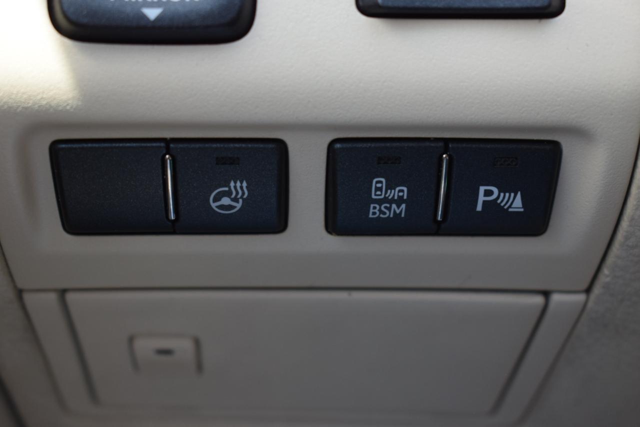 Lexus LS 460 Luxury Sedan 2015