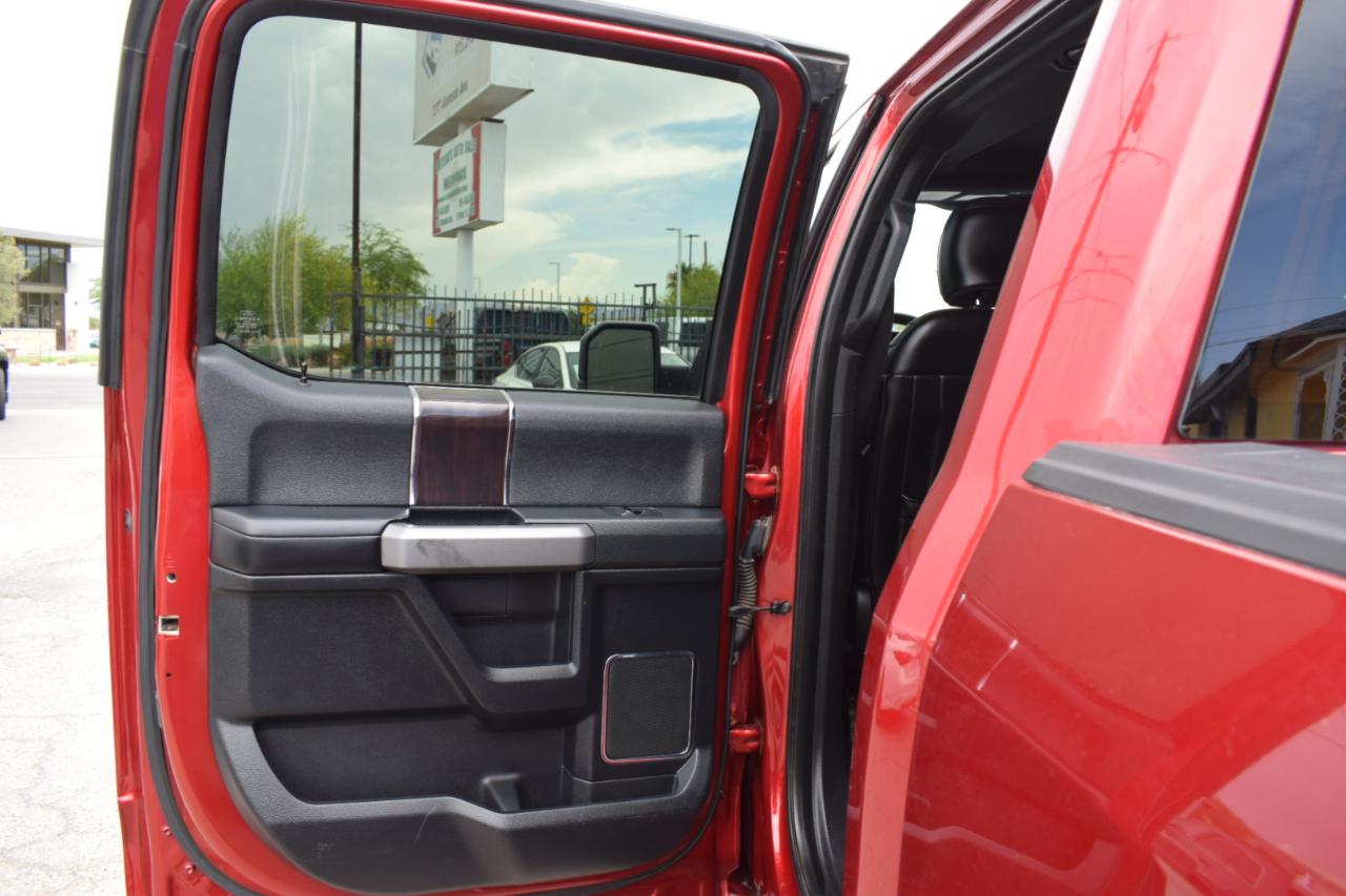 Ford F-150 Platinum SuperCrew 5.5-ft. Bed 4WD 2015