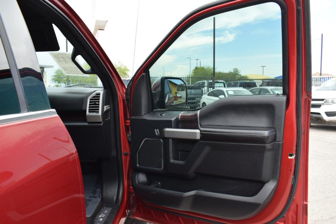 Ford F-150 Platinum SuperCrew 5.5-ft. Bed 4WD 2015