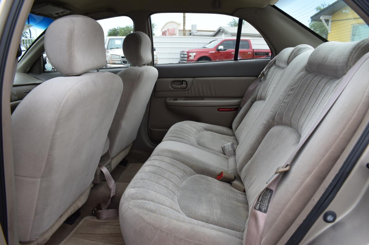 Buick Century Custom 2000