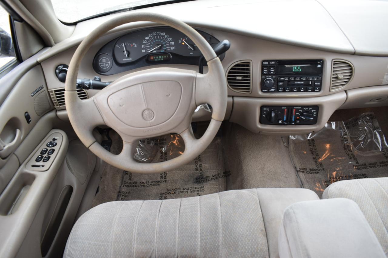 Buick Century Custom 2000
