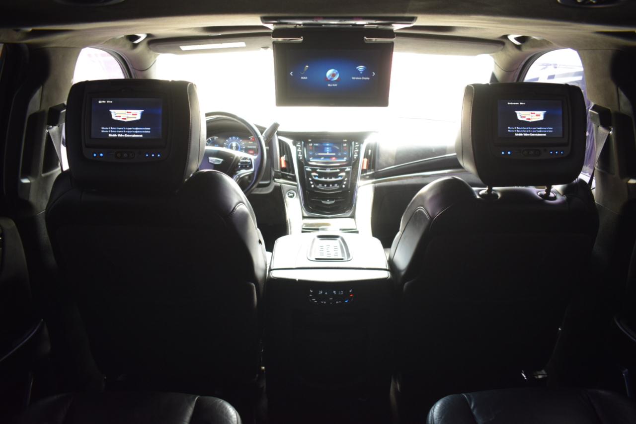 Cadillac Escalade ESV 2WD Platinum 2017
