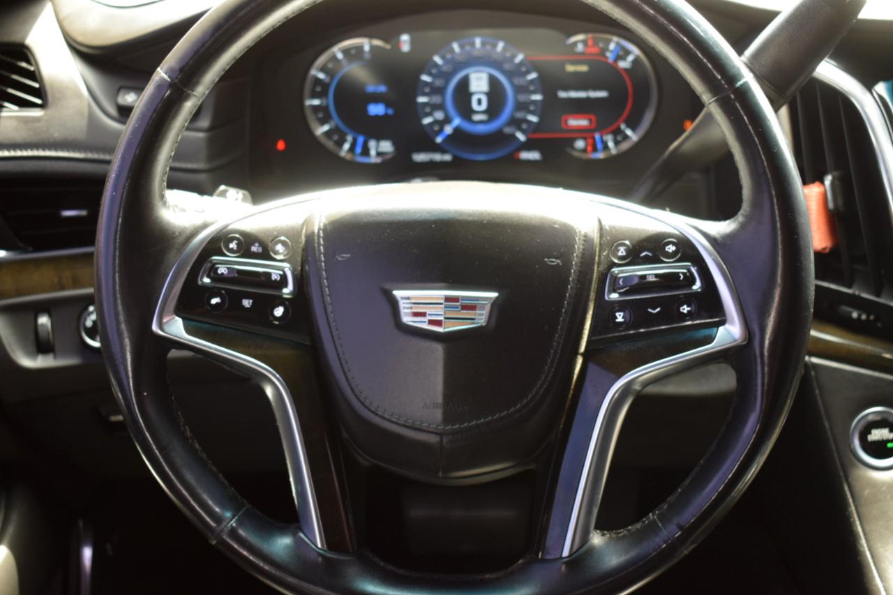 Cadillac Escalade ESV 2WD Platinum 2017