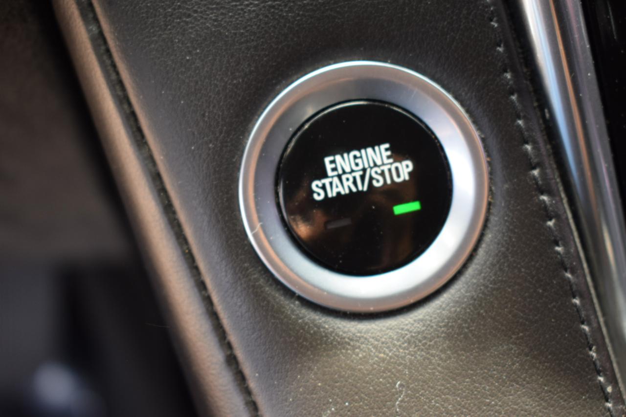 Cadillac Escalade ESV 2WD Platinum 2017