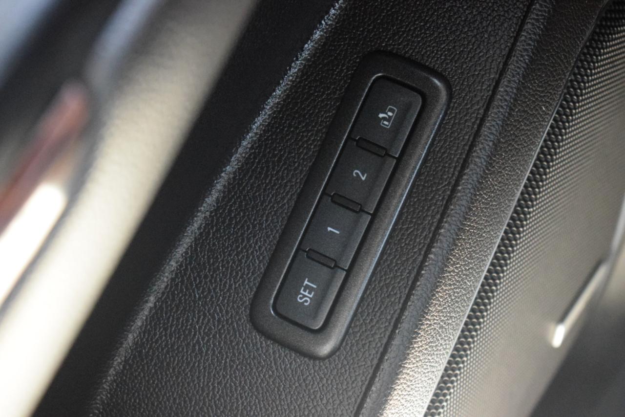 GMC Yukon SLT 2WD 2016
