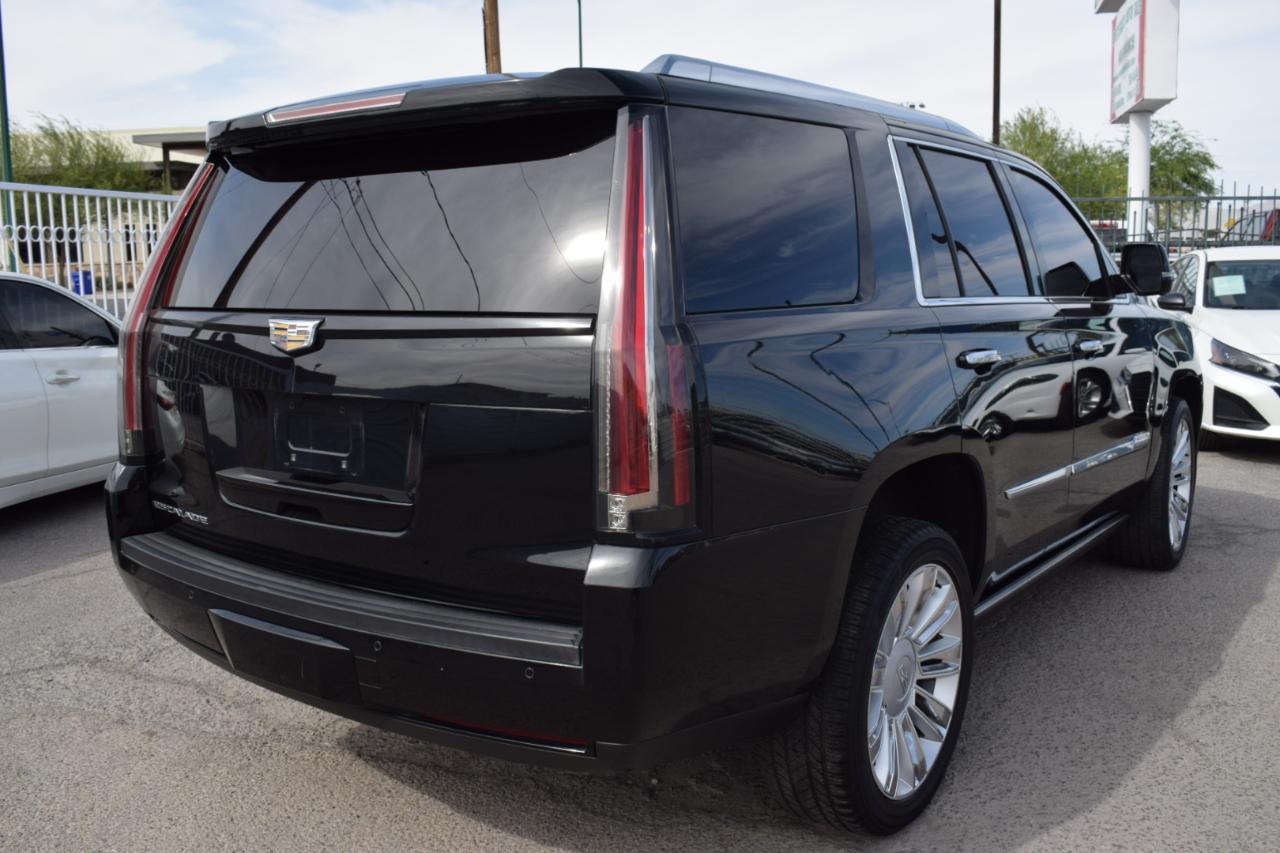 Cadillac Escalade Platinum 4WD 2016
