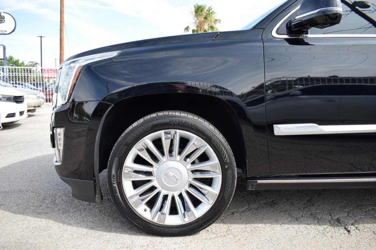 Cadillac Escalade Platinum 4WD 2016
