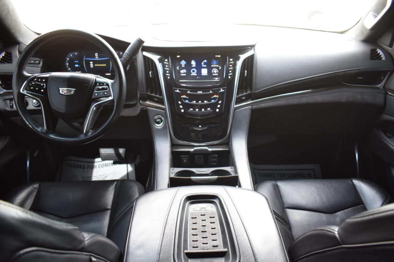 Cadillac Escalade Platinum 4WD 2016