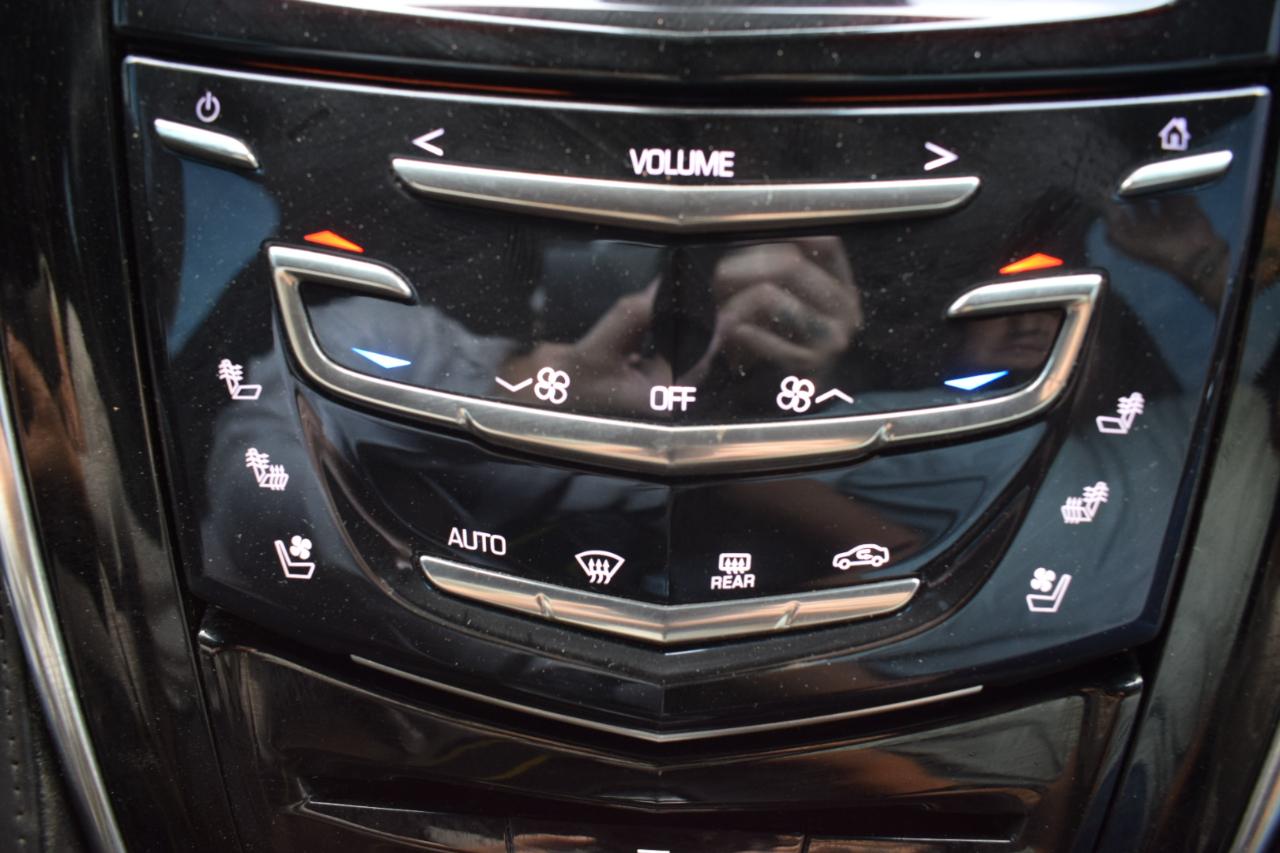 Cadillac Escalade Platinum 4WD 2016