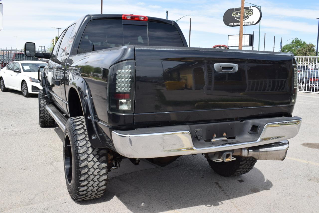 Dodge Ram 2500 SXT Mega Cab 4WD 2009