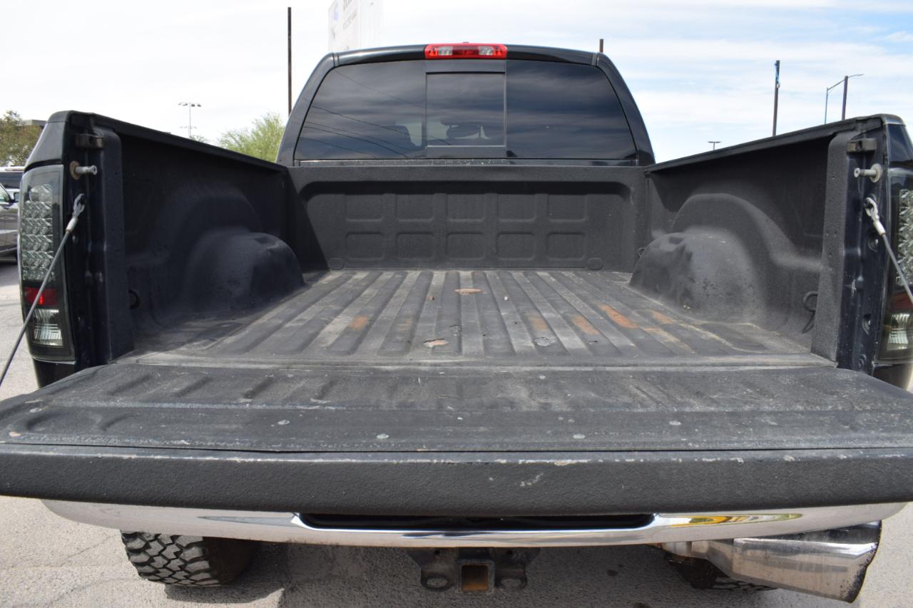 Dodge Ram 2500 SXT Mega Cab 4WD 2009