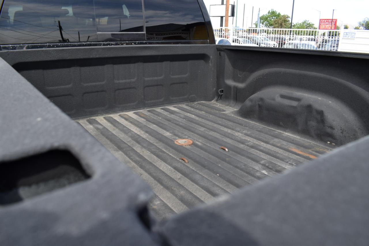 Dodge Ram 2500 SXT Mega Cab 4WD 2009