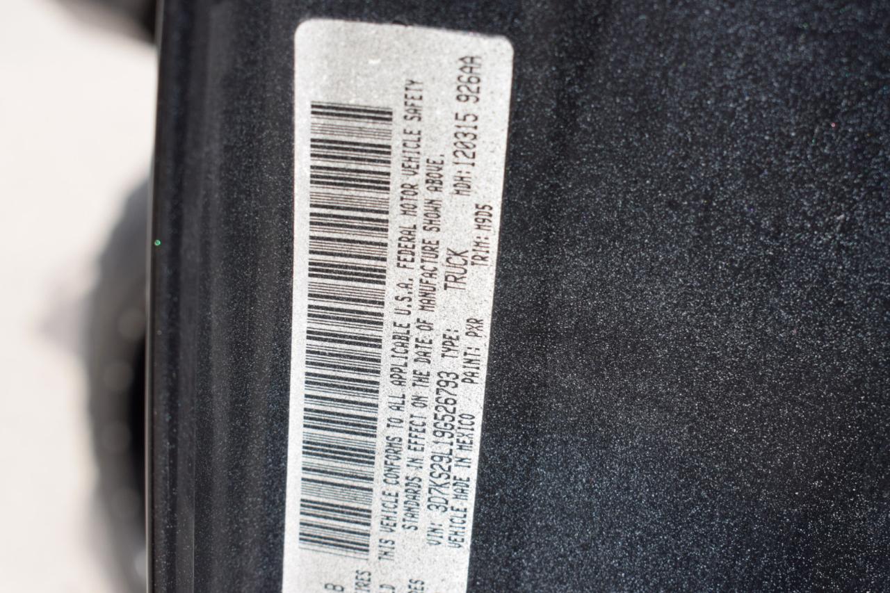 Dodge Ram 2500 SXT Mega Cab 4WD 2009