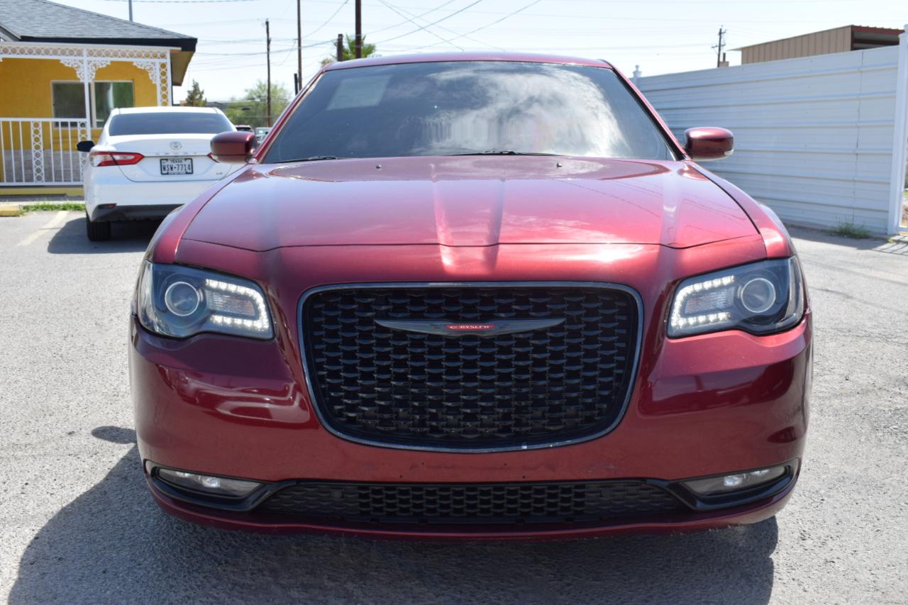 Chrysler 300 S V6 RWD 2021