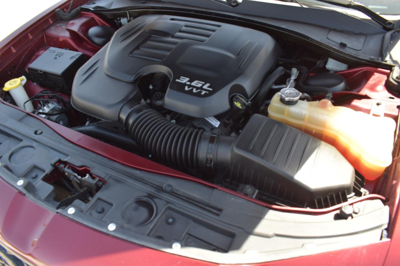 Chrysler 300 S V6 RWD 2021