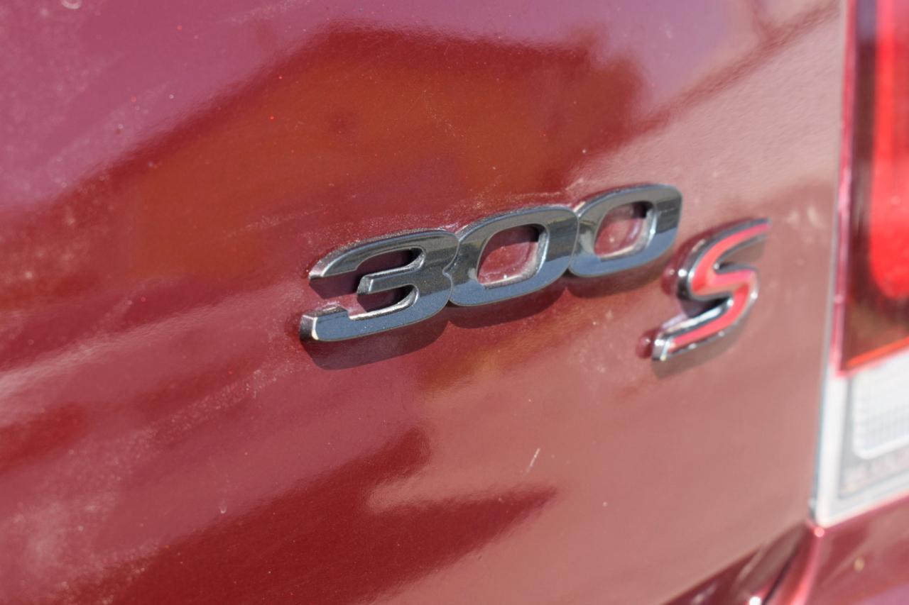 Chrysler 300 S V6 RWD 2021