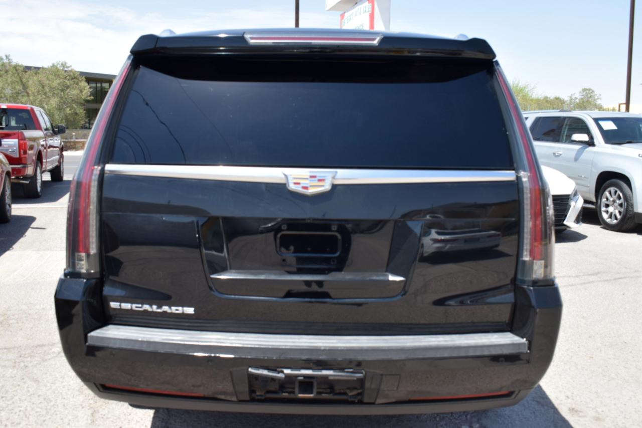Cadillac Escalade ESV Premium 4WD 2016