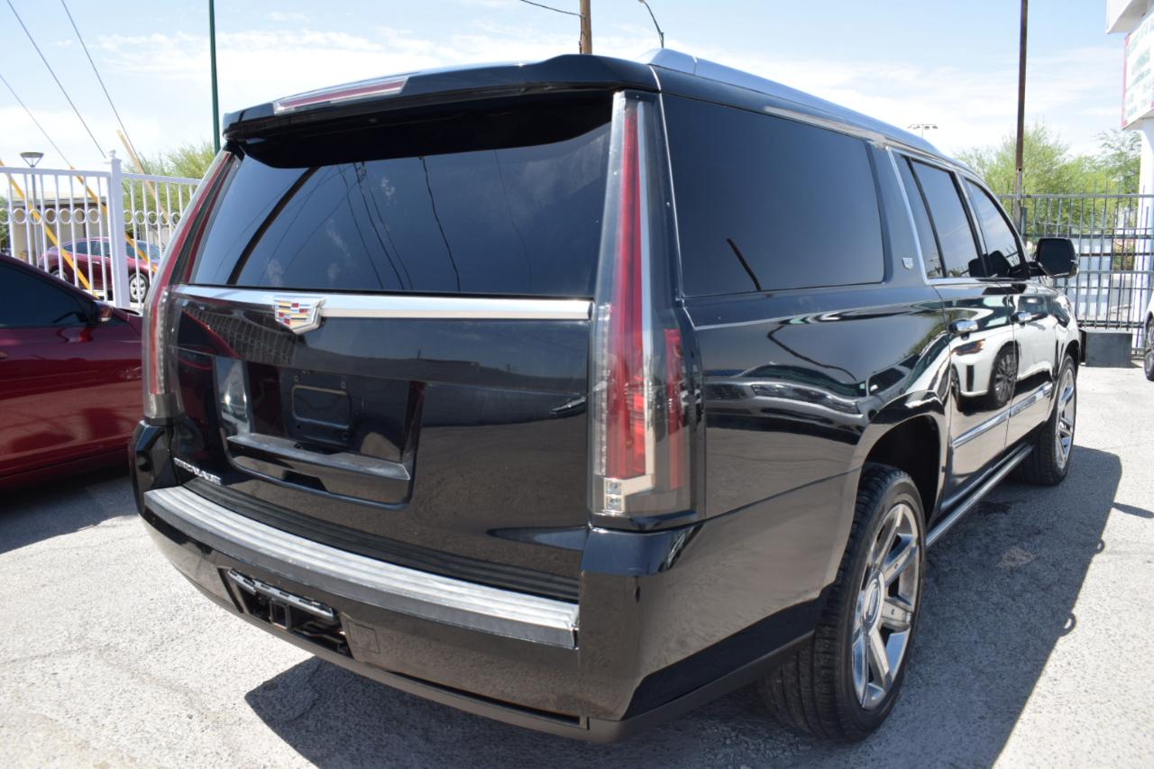 Cadillac Escalade ESV Premium 4WD 2016
