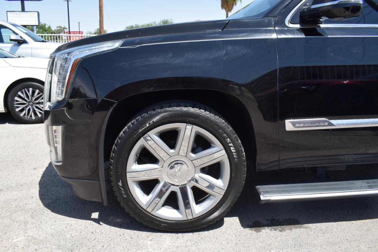 Cadillac Escalade ESV Premium 4WD 2016