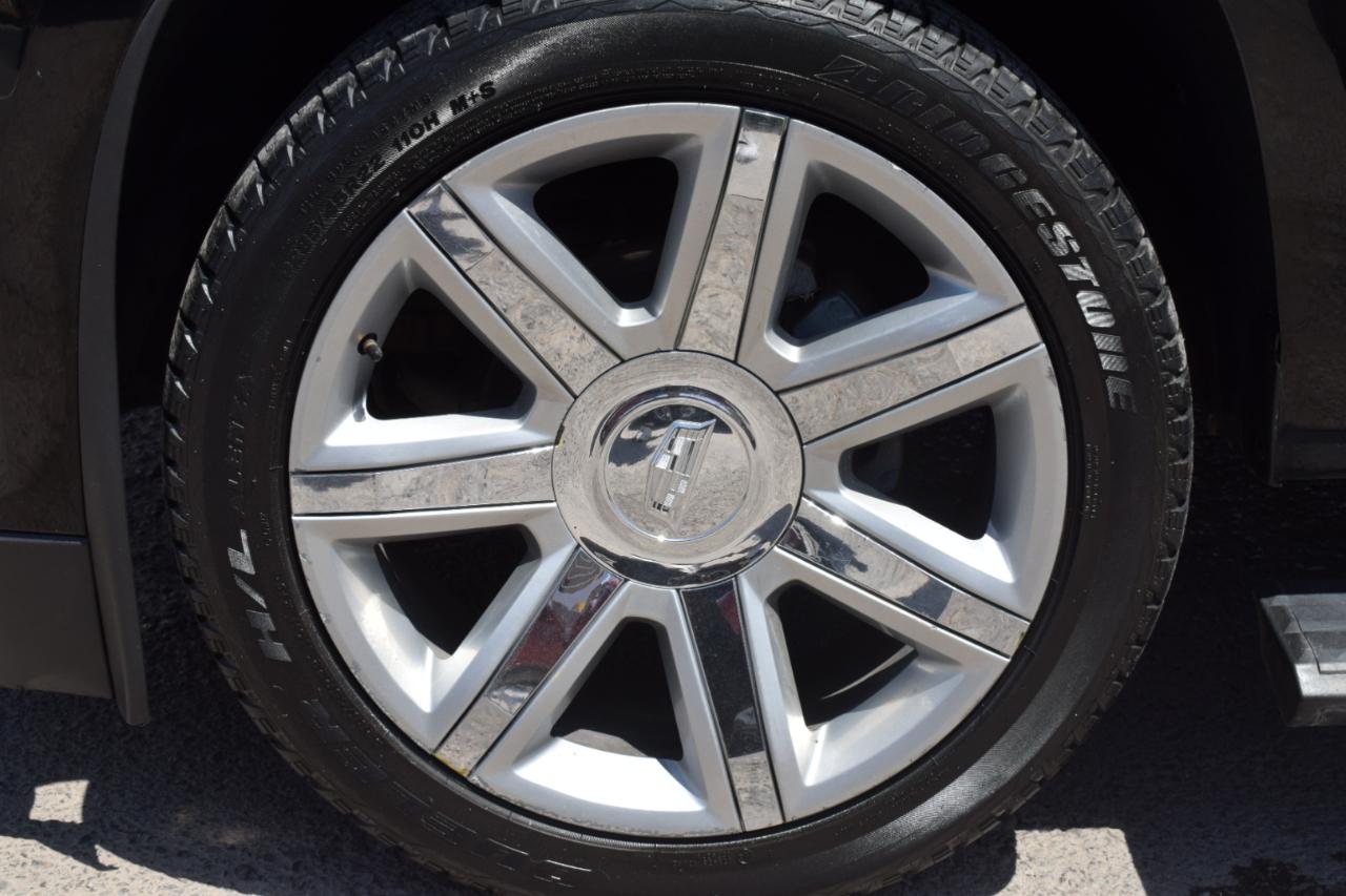 Cadillac Escalade ESV Premium 4WD 2016
