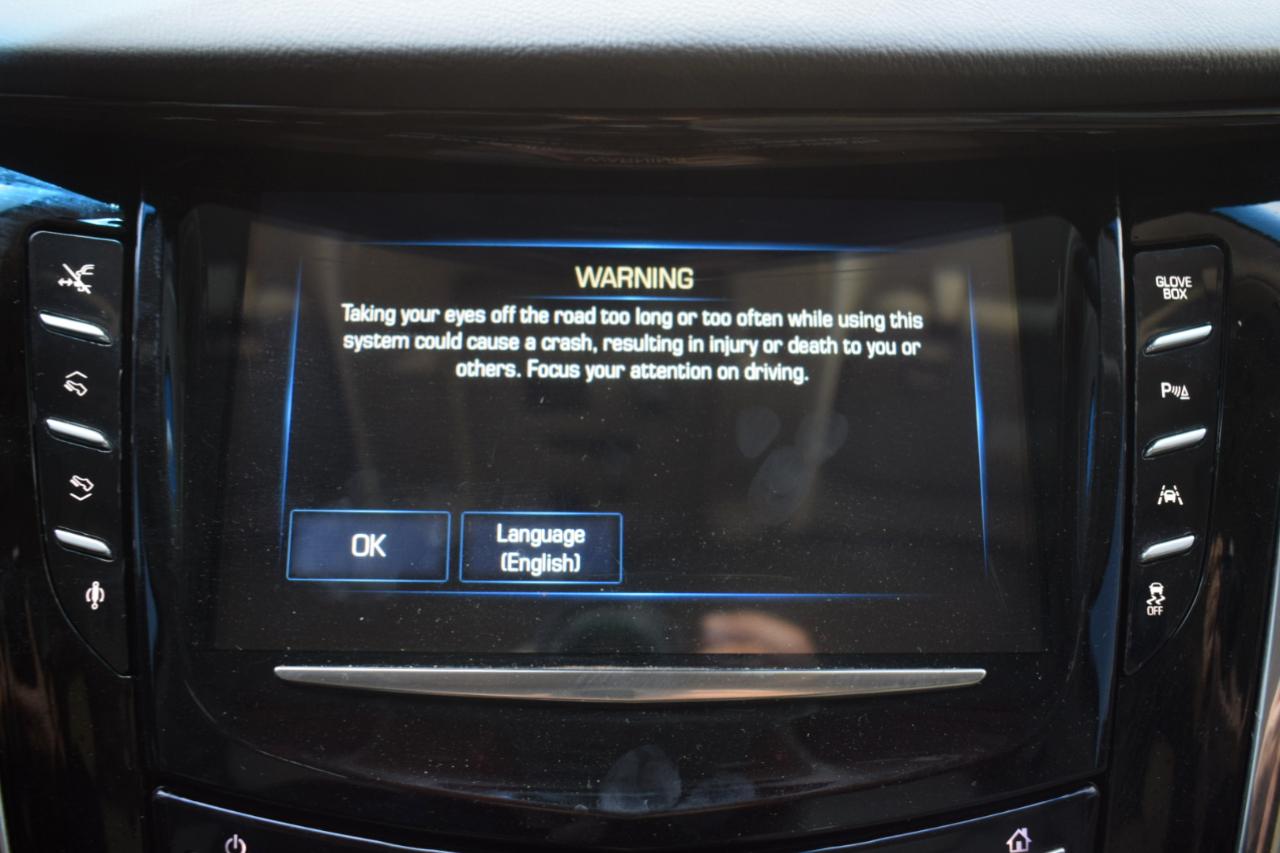 Cadillac Escalade ESV Premium 4WD 2016