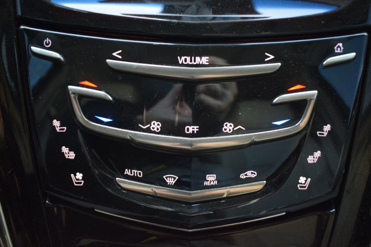 Cadillac Escalade ESV Premium 4WD 2016