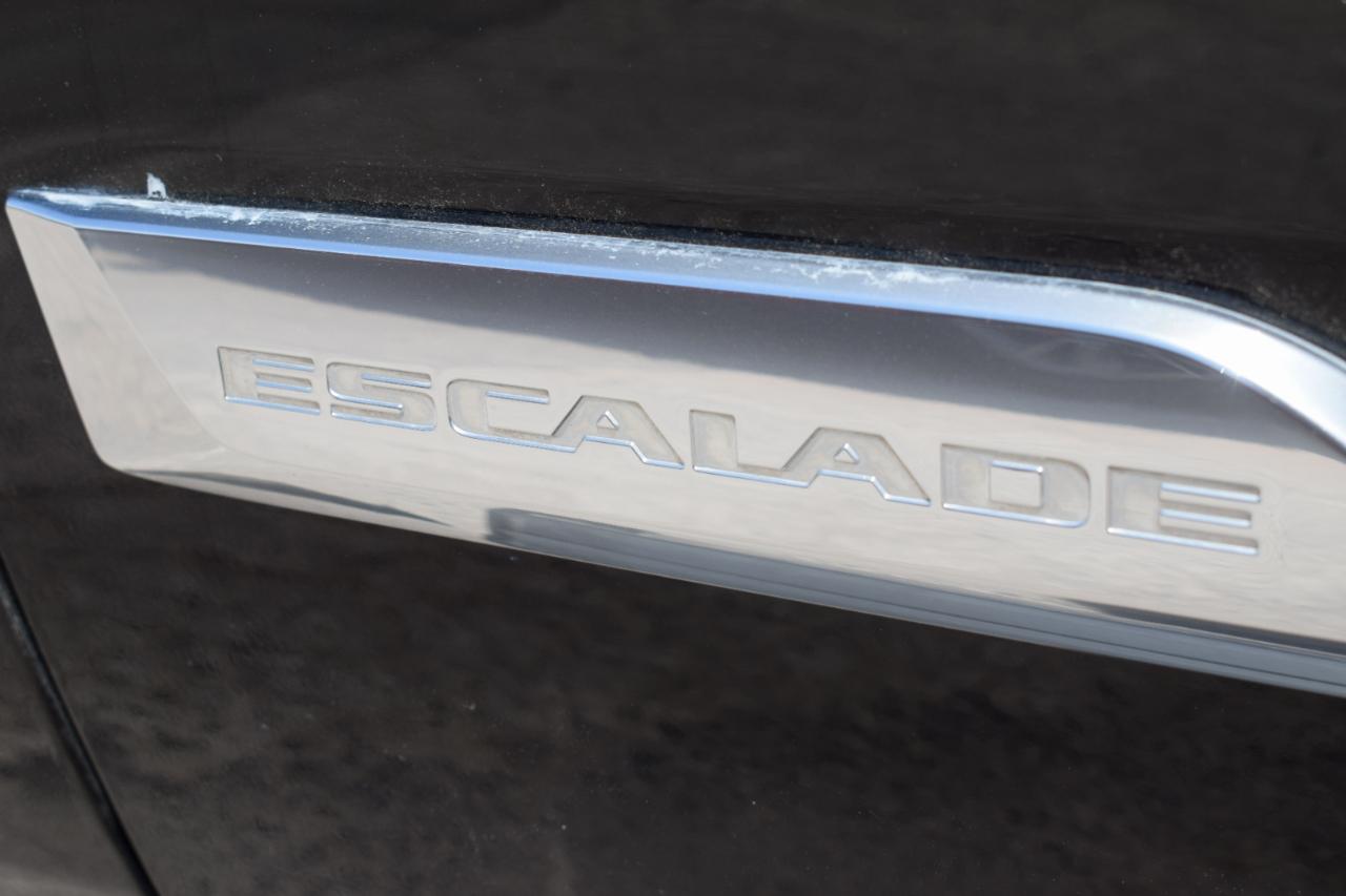Cadillac Escalade ESV Premium 4WD 2016