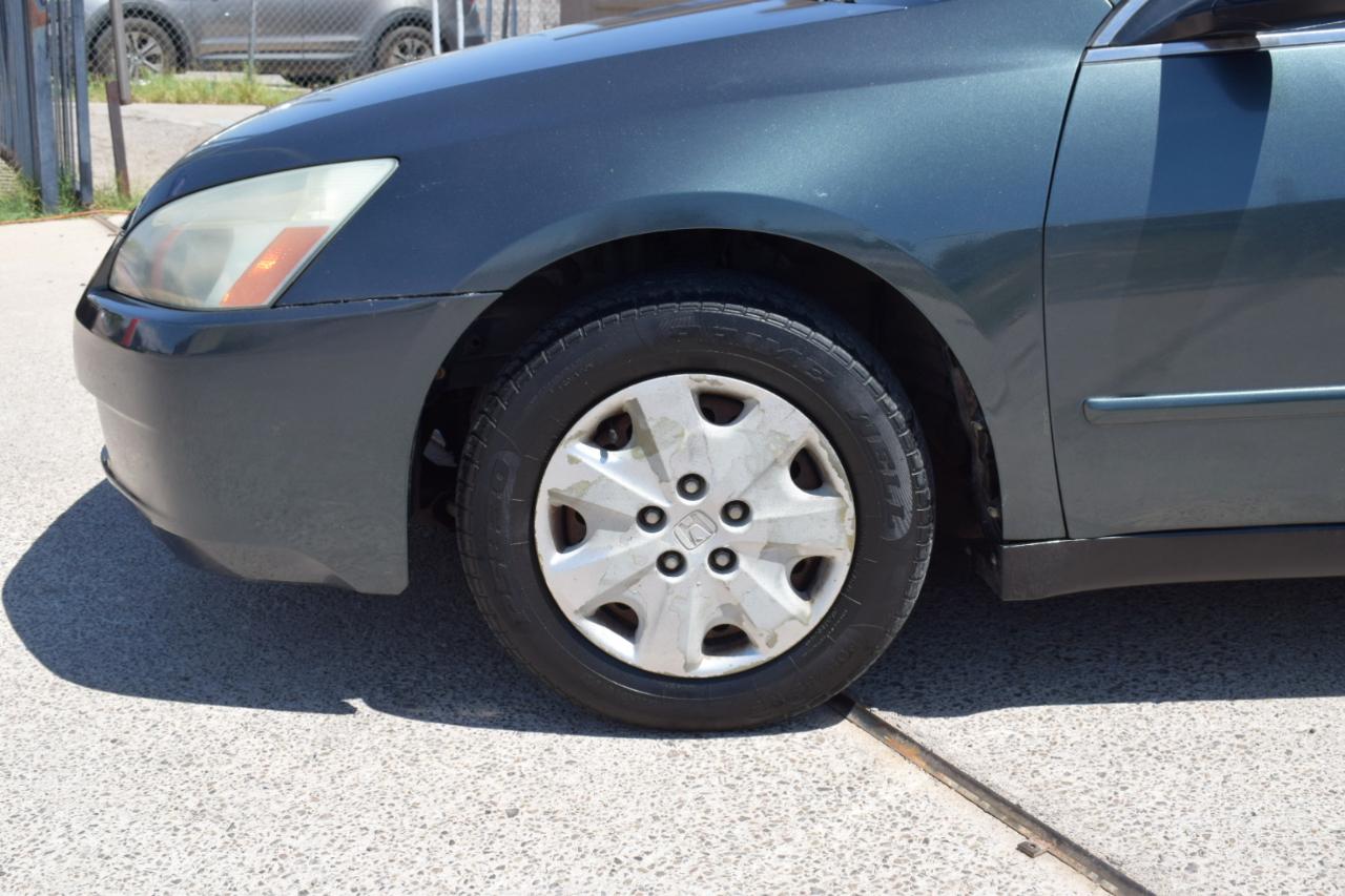 Honda Accord LX sedan AT 2004